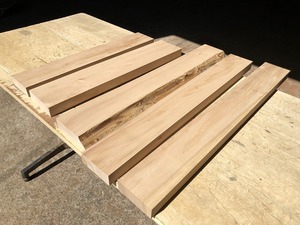 送料無料！！【S341C】ブナ ～662×～110×30㎜ 板材 乾燥材 木工 DIY 材木 天然木 無垢材 《銘木すずめや》
