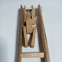 木製からくり玩具 鉄棒★Vintage Folk Art 郷土玩具　飛騨の奥山_画像3