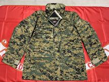 新品未使用タグ付き　USMC ECWCS WOODLAND MARPAT GORE-TEX PARKA NSN8415-01-672-6608 MEDIUM REGULAR VALLEY APPAREL製_画像1