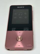 中古品！！！！　ソニー　walkman 2　よく読んで入札よろしくね！！！！_画像1