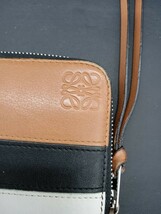 ロエベ　LOEWE ZIP AROUND WALLET MARINE ジップアラウンドウォレット　マリン　ラウンドファスナー　長財布　レザー_画像2