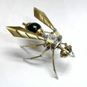 * DIY assembly machine insect made model kit little Hornet * metal handmade 3D puzzle machine insect DIY puzzle not yet final product G159