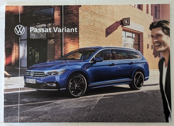 パサートバリアント 車体カタログ December,2022 Passat Variant R-Line Elegance Advance 古本・即決・送料無料 管理№ 6664 CB05