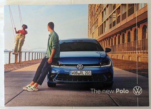 ポロ　車体カタログ　July,2022　Polo　TSI R-Line　TSI Style　TSI Active　古本・即決・送料無料　管理№ 6659 CB05