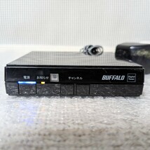 BUFFALO DTV-S100 バッファロー地デジチューナー 地上デジタルチューナー B-CASカード 通電確認済み 現状品_画像3