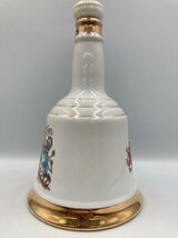 ST【同梱不可】 BELL'S ベル 陶器 チャールズ皇太子 ダイアナ妃 750ml 1381g 未開栓 古酒 Z035428_画像2