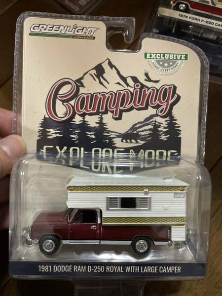 greenlight 1981 DODGE RAM D-250 ROYAL WITH LARGE CAMPER camping explorer グリーンライト ダッジ ラム キャンプ アウトドア