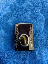 ZIPPOジッポージッポ オイルライター　Tiger eye タイガーアイ　2010年製 天然石付き　限定品　100個限定　23/100 未使用品　希少品_画像2