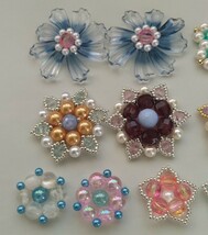 ② ハンドメイド ビーズ モチーフ 花モチーフ アクセサリー 手芸 パーツ 花 星 3D アップリケ ブローチ コサージュ_画像2