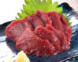 送料無料！！ご家族で 「カナダ産赤身馬刺し700g」極上 馬刺し赤肉赤肉 ロースなどの一番柔らかい部位 赤身肉 専門店 業務用 ダイエット