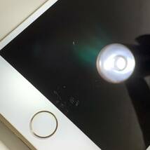 【中古/ジャンク】au iPhone7 Plus 32GB MNRC2J/A ゴールド 判定〇 / SIMフリー SIMロック解除済み Apple_画像8