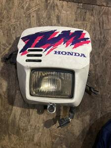 TLM220R ヘッドライト フロントカウル メーター中古品