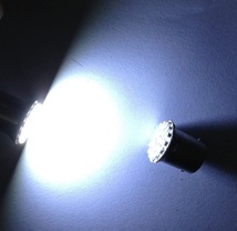 S25 1156 シングル球 BA15S 22連SMD LED 2個 ホワイト_画像4