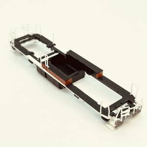 TOMIX DE10 暖地形型・国鉄色用 手すり+台枠 2243 国鉄 DE10-1000形ディーゼル機関車(暖地型)からのバラシ