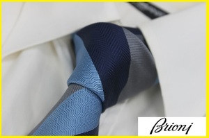 【送料無料】新品ブリオーニ（Brioni） 100％シルクレジメンタルストライプ柄ネクタイ タイ（ 青系：ブルー系） NO.203