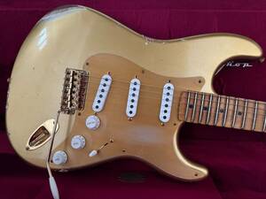 Fender Limited Edition '55 Bone Tone Stratocaster Relic AA Flame Maple Neck Aged HLE Gold - Gold Hardware/新品/全国一律送料無料！