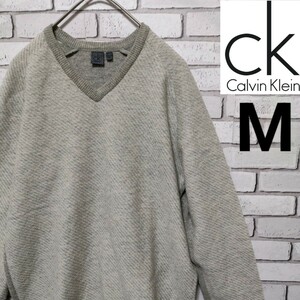 Calvin Klein（カルバンクライン）Vネックセーター M グレー 美品（Fb24） 長袖灰色ニット◆宅急便コンパクト発送！