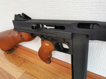 WE cybergun トンプソン サブマシンガン M1A1 ガスブローバック サイバーガン _画像7