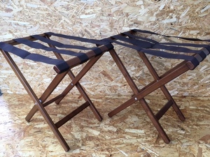 ＜送料込＞2脚セット　木製フレーム　折りたたみ椅子　スツール　背もたれなし　軽量2㎏　シンプル　モダン　天然木