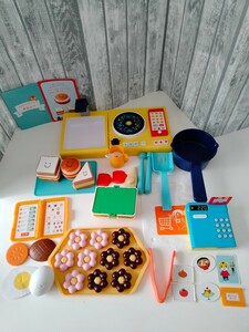 ko. mochi ..../ intellectual training toy toy set gas portable cooking stove *reji* futoshi hand drum * telephone game together 