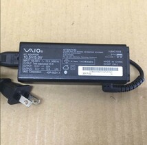 【2308227809】VAIO 純正ACアダプターVJ8AC10V9　5V~1A 10.5V~3.8A Pro 13/11_画像2