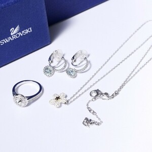 SGO9917*《3点セット》SWAROVSKI スワロフスキー クリスタル フラワー ネックレス ペンダント+イヤリング+指輪 リング 14号相当 シルバー