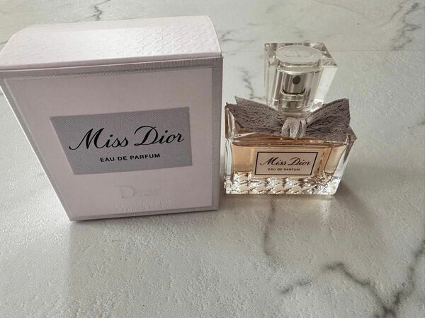 ミスディオール オードゥ パルファン 香水 Dior