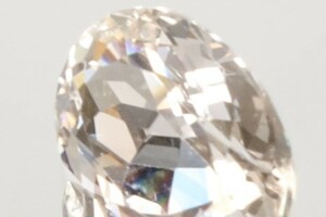 ミラクルPARTYフラッシュ!! 唯一無二 VVS 【最高級】非加熱 多色 天然 トパーズ☆彡 3.62ct ルース オーバル 11.2 x8mm｜ [鑑別済ロット]