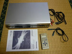 【中古】 パナソニック Panasonic　S-VHSビデオデッキ　NV-SV120　リモコン付き　再生動作OK