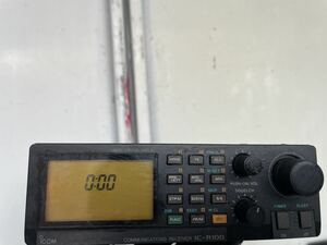 ICOM　IC-R100　広帯域受信機　0.5MHz～1800MHz