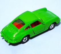 TOMY 1976 トミカ 日本製 ポルシェ 911S 黄緑色 箱無し 本体のみ 小傷有り 外車 青箱シリーズ F-3 PORSCHE_画像2