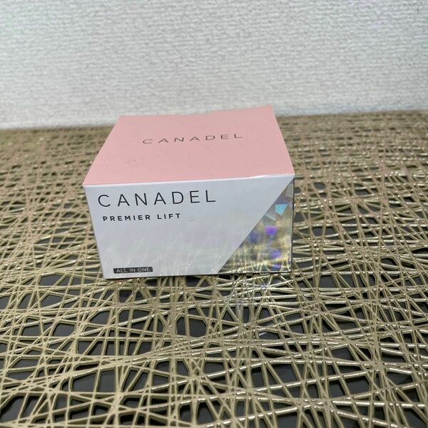 CANADEL premium lift 美容液gel