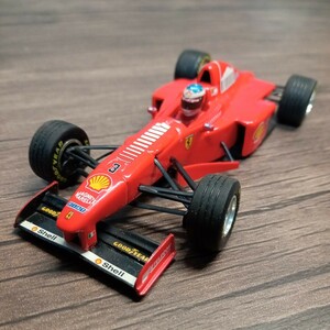 24249 ミニチャンプス 1/43 フェラーリ F310B