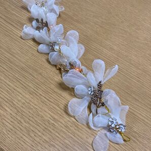 カチューシャ 子供 七五三 ヘアアクセサリー 花びら ピアノ発表会 子供髪飾りドレスヘアアクセ フォーマル 結婚式 フラワーガール