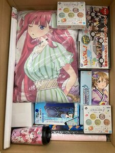 アニメグッズ キャラクター雑貨 おもちゃ 重量約14kg 大量セット まとめ売り 福袋 美少女 五等分の花嫁 ラブライブ リゼロ 卸し 貿易[1