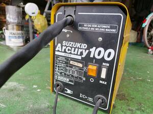 SUZUKID　Arcury100　スズキッド　アーキュリイ100　半自動溶接機