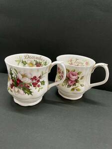 ★コレクター必見 ROYAL ALBERT CHRISTMAS ROSE カップ 2客 陶器製 洋食器 茶器 アンティーク ビンテージ レトロ コレクション N863