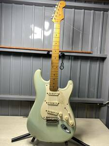 Fender MEXICO STRATOCASTER フェンダー エレキギター 音出し確認済み　本体のみ