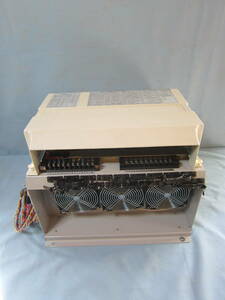 MITSUBISHI CONTROL UNIT TYPE UF01A MELDAS-M2 三菱数値制御装置 (外寸約:横43.7cm*奥47.5cm*高34.5cm/23.5kg）