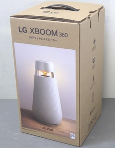 展示美品 2023年 Bluetooth ポータブル スピーカー LG XBOOM360 XO3QBE ベージュ バッテリー内蔵 マルチカラーLED 有線接続対応