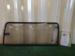  Nissan rear door glass right Caravan E-KEE24 KEE24 AEGE24, ARE24, ARME24, ARMGE24, E24, KEE24, KHE24, KRE24 1990 #hyj NSP160808