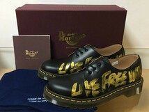 未使用品 Dr.Martens × COMME des GARCONS ドクターマーチン コムデギャルソン 3ホール ブーツ UK6 LIVE FREE WITH STRONG WILL 超希少_画像1