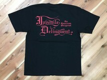 ラスト一枚 未使用品 JUVENILE DELINQUENT ジュベナイルデリンクエント バッグロゴ 半袖 Tシャツ サイズM_画像1