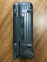 廃盤2輪 RIMOWA リモワ 854.52 85452 Salsa Deluxe サルサデラックス スーツケース キャリーケース ポリカーボネート グレー 33L TSAロック_画像3