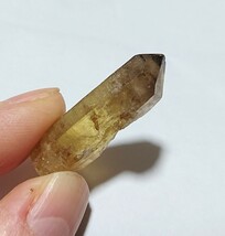 ザンビア産 天然シトリン(黄水晶）濃いめカラー ゲートウェイ/自然色/鉱物標本、原石、アフリカ_画像1