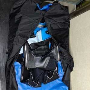 WorldDive ワールドダイブ ドライスーツ 平置きサイズ縦長130cm/足23cm /股下70cm/胸幅41cm/ウエスト幅36cm/尻幅42.5cm ダイビング用品の画像9