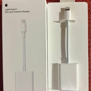 アップル純正 / 日本国内正規品 Apple Lightning - SDカードカメラリーダー / MJYT2AM/A 