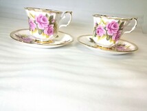 英国　TUDOR 　カップ & ソーサー 　ペア　カップ　 FINE BONE CHINA ファインボーンチャイナ　金彩/花柄　ティーカップ磁器　ヴィンテージ_画像2