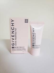 新品★GIVENCHY ジバンシイ スキン PFCT UV フルイド ＜日焼け止め乳液＞ 5ml★サンプル