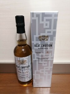 長濱蒸留所　布袋寅泰　ビートエモーション　トライアングル　BEAT EMOTION TRIANGLE　700ml　化粧箱付　47％